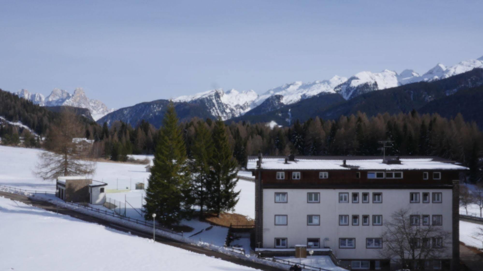 Park Hotel Sancelso Беламонте Екстериор снимка